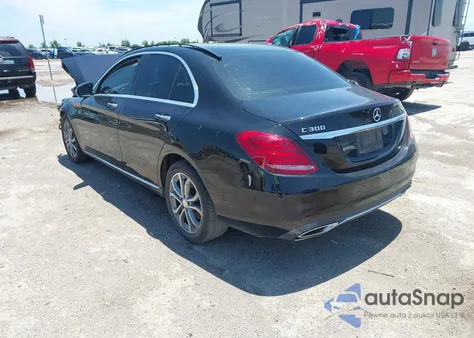 2017 Mercedes-Benz C 300 from USA, damaged, VIN 55SWF4KB1HU203666